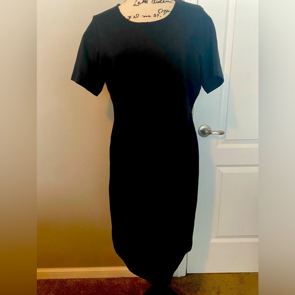 Black Short Sleeve Dress